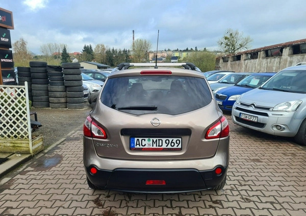 Nissan Qashqai+2 cena 37900 przebieg: 192000, rok produkcji 2010 z Wałbrzych małe 704